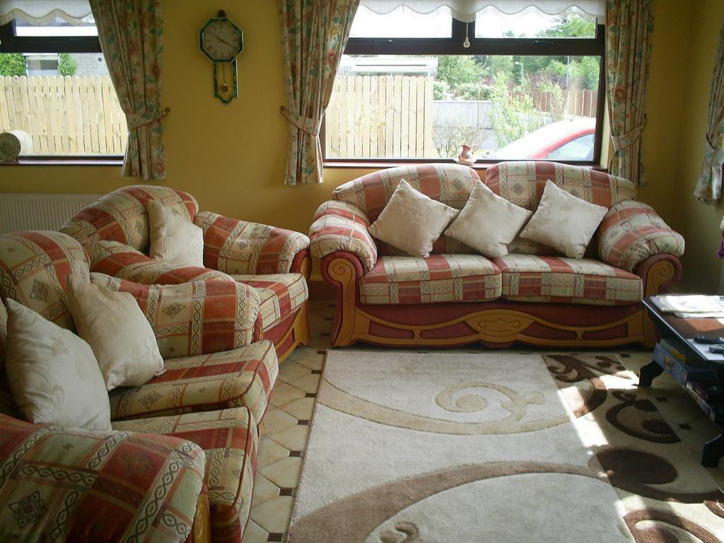 הוילה ליסטוול Derry House חדר תמונה